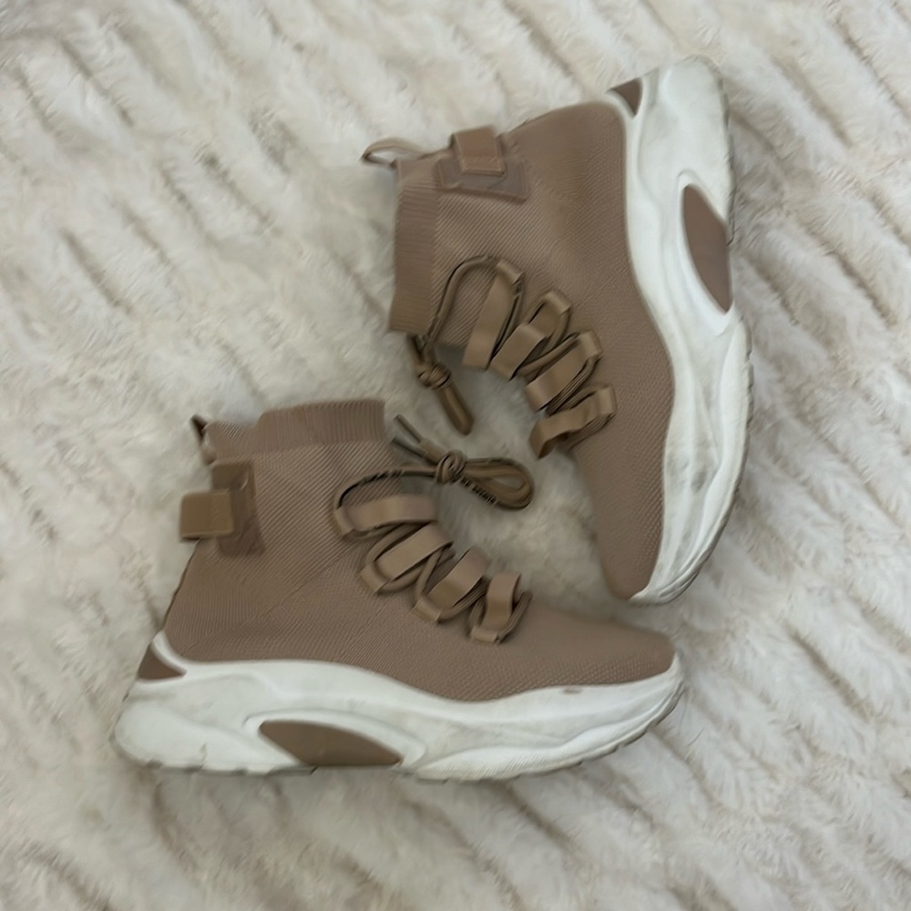 Chunky Sneakers sz 38